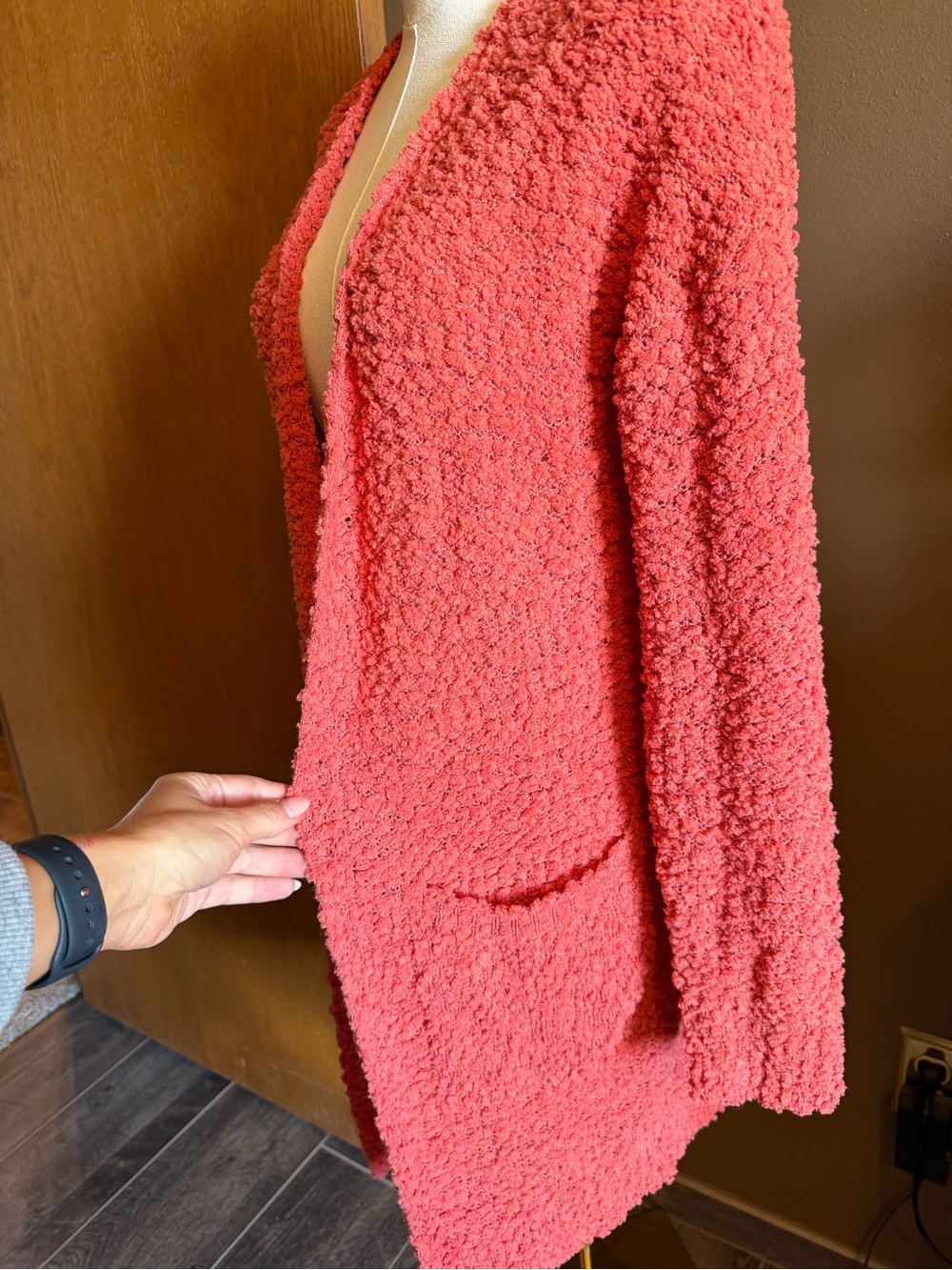 Open-Front Coral Bouclé Cardigan with Front Pockets - Picture 2 of 4